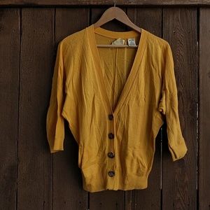 ✨SOLD✨Urban Outfitters Cardigan